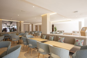 hipotels mediterraneo club