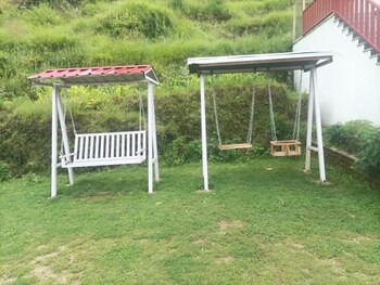 the vintage hill village himalayan boutique resort