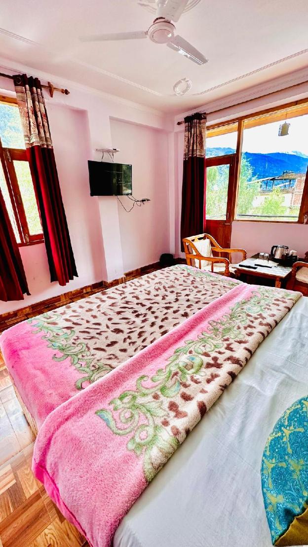 hotel manu vatika manali