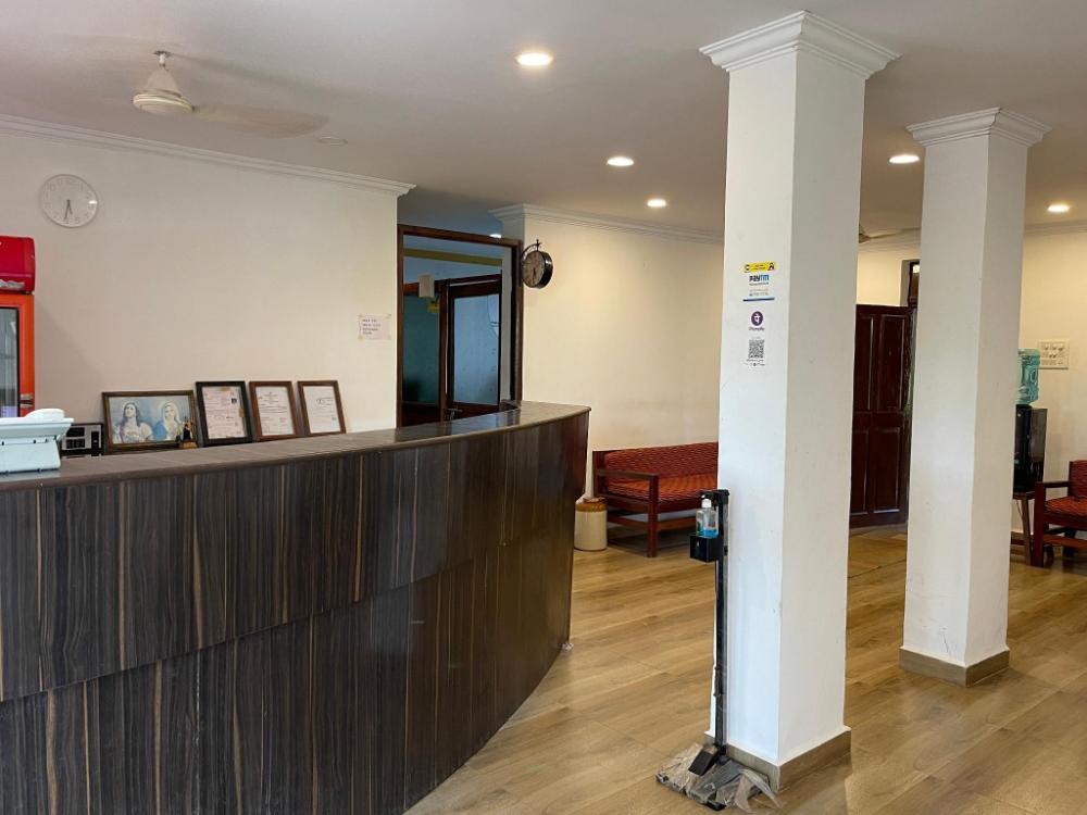 salotel near mae de deus church