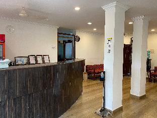 salotel near mae de deus church