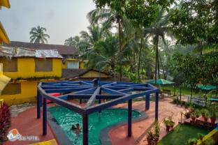 salotel near mae de deus church