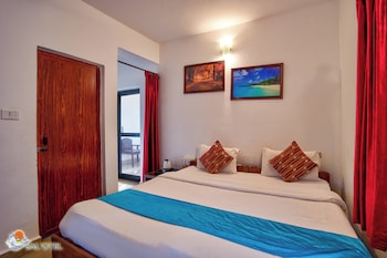 salotel near mae de deus church