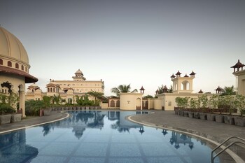 Uday Palace Navsari, A Member Of Radisson Individuals,Surat>>Navsari,4 star