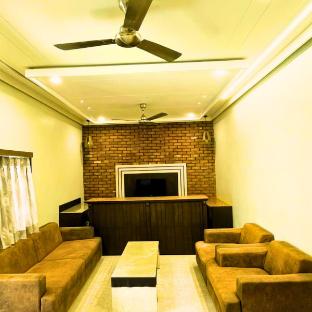 Mid Town Inn Mount Abu,India>>Mount Abu,4 star