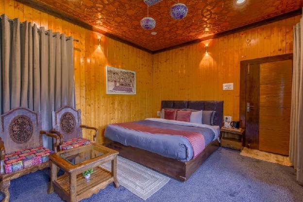 gulmarg woods by stay pattern