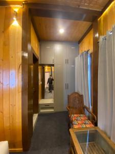 gulmarg woods by stay pattern