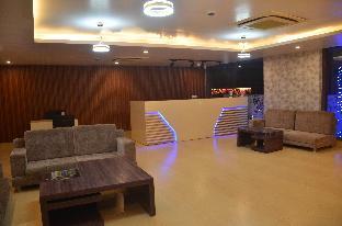 hotel lake view grand