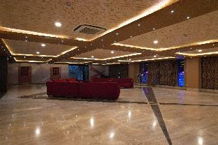 hotel lake view grand