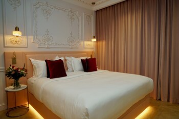 mode paris aparthotel