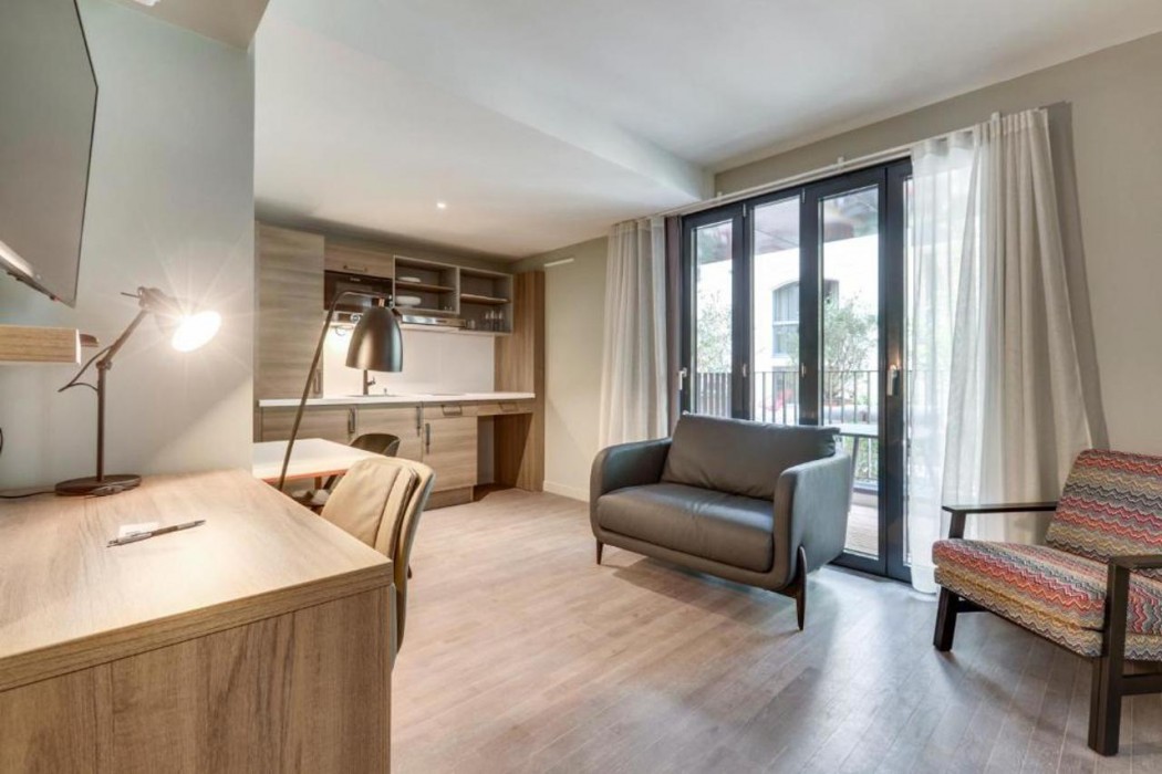 mode paris aparthotel