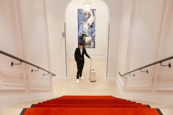 mode paris aparthotel