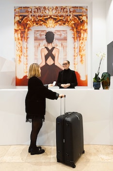 mode paris aparthotel