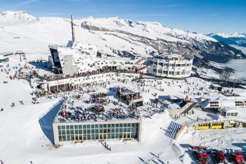 galaaxy mountain hostel