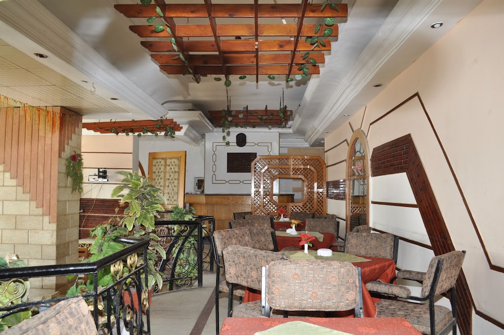 regency hotel