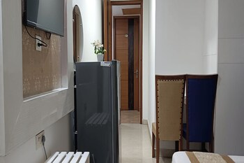 zen inn luxury hotel