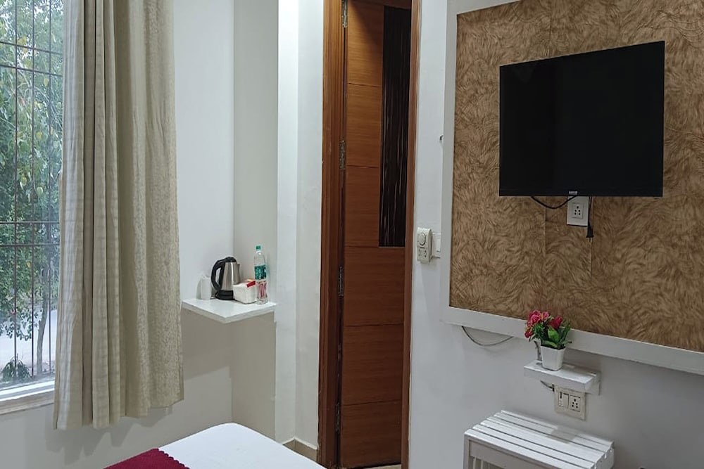 zen inn luxury hotel