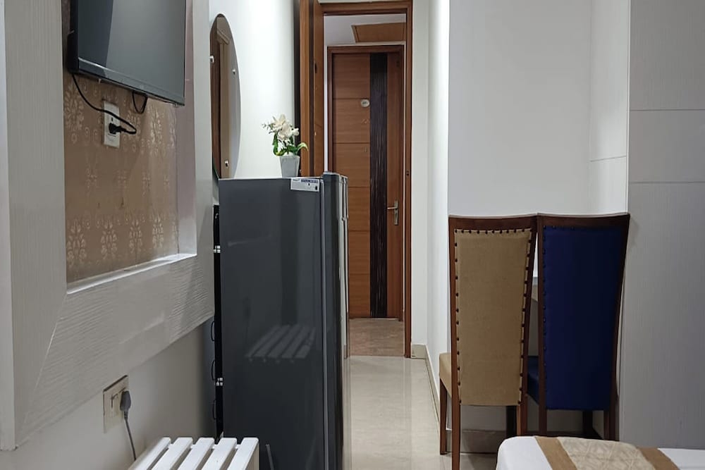 zen inn luxury hotel