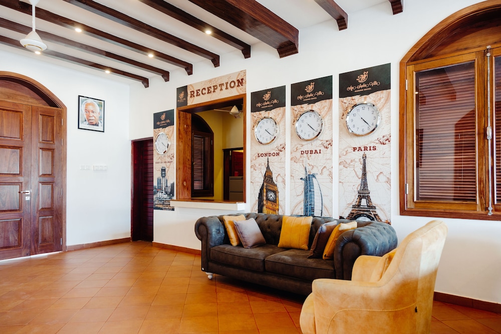 aya sophia villa garden hotel