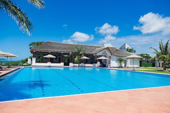 aya sophia villa garden hotel