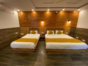 the aesthetic hotel and restaurant