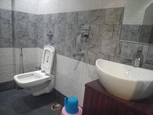 the brahmaputra hotel