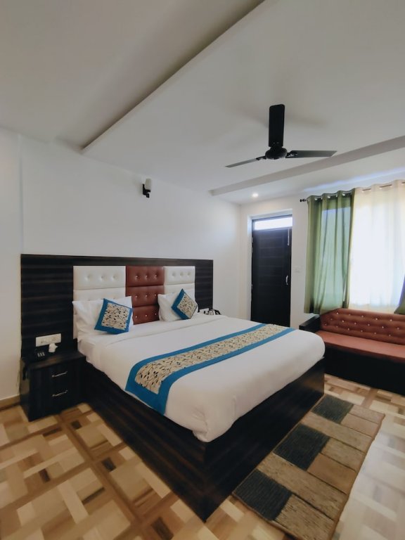 The Rosemary,Nainital>>Bhimtal,2 star