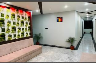 Jmc Hotel The Moon,Indore>>Dhar,2 star