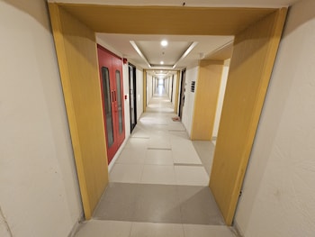 Hello By Ananya,India>>Puri,3 star