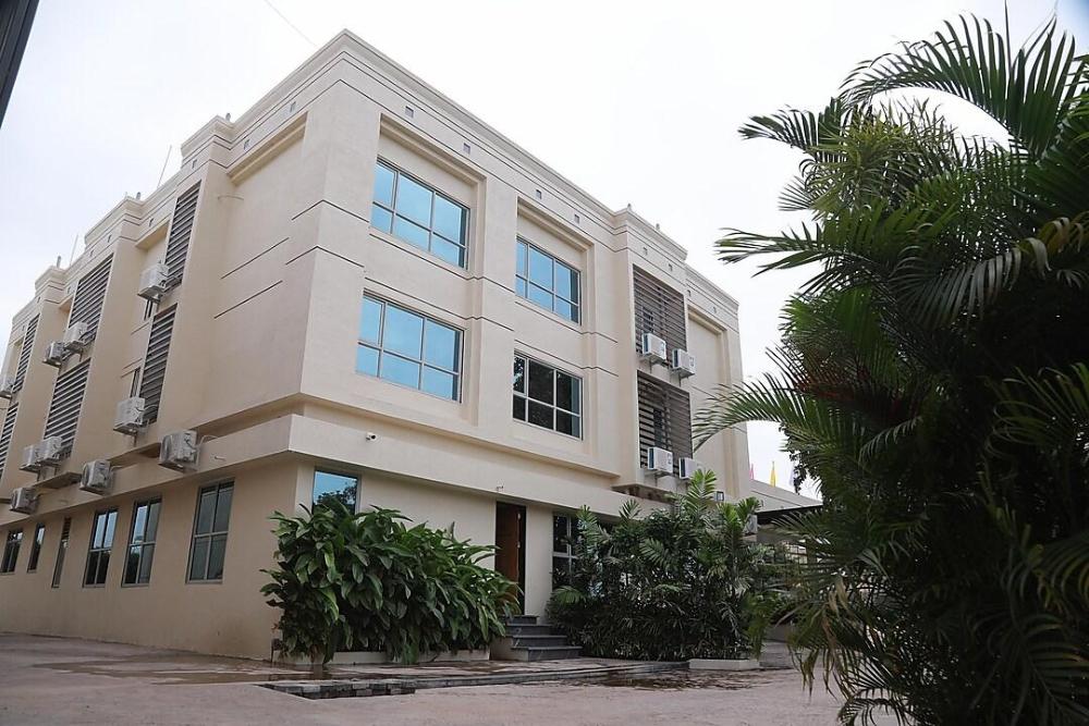 the orange flag phulambri