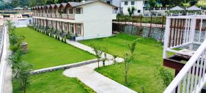 qcent woods spa and resort