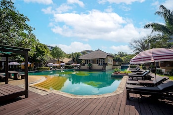 east sea paradise hotel