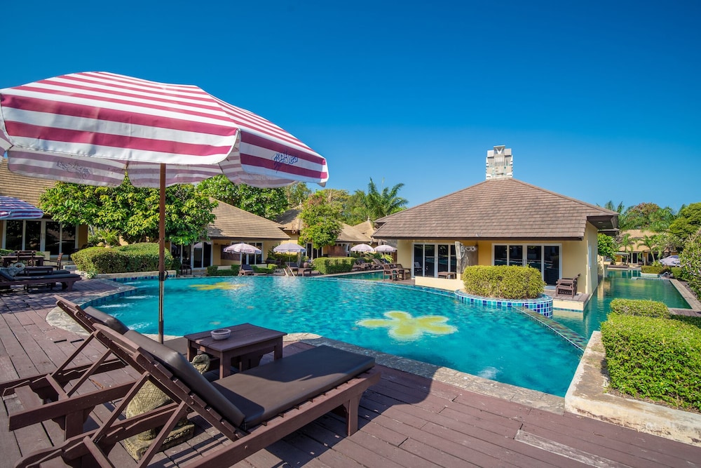 east sea paradise hotel