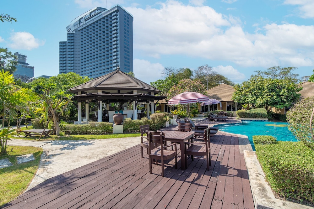 east sea paradise hotel