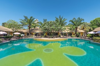 east sea paradise hotel