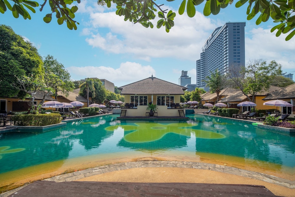 east sea paradise hotel