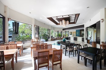 east sea paradise hotel