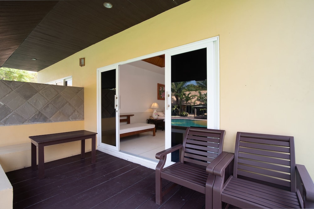 east sea paradise hotel