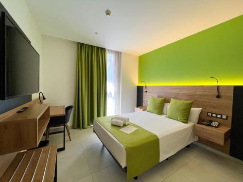 hotel mg poniente