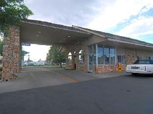 econo lodge inn and suites