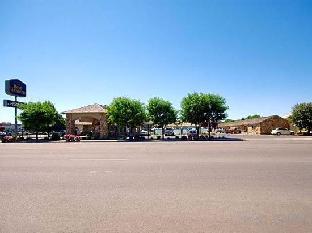 econo lodge inn and suites