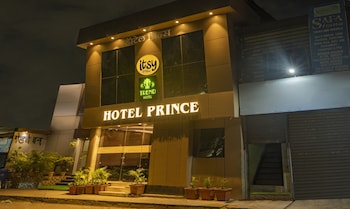 treebo prince andheri east