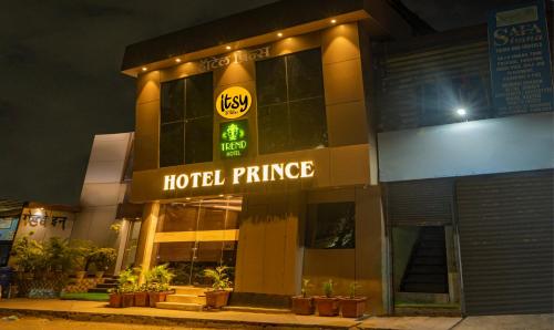 treebo prince andheri east