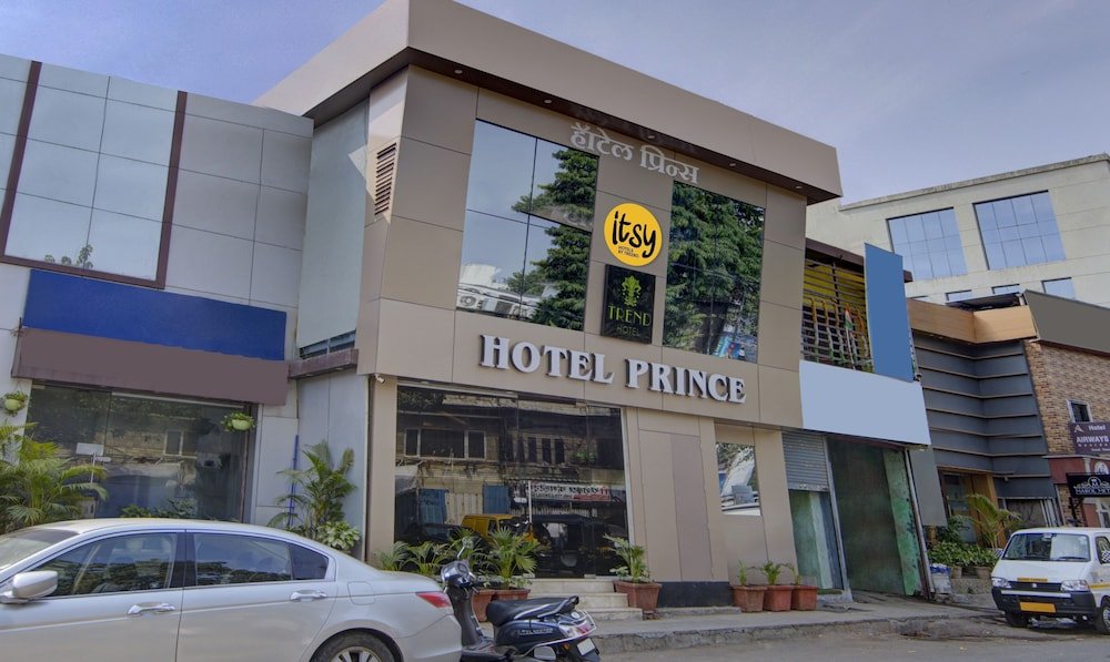 treebo prince andheri east