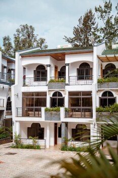 ndaru luxury suites