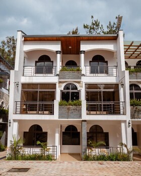 ndaru luxury suites