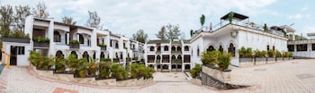 ndaru luxury suites
