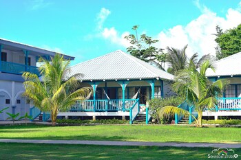 Arenas Beach Hotel,Near Karen Tucker Municipal Stadium,4 star