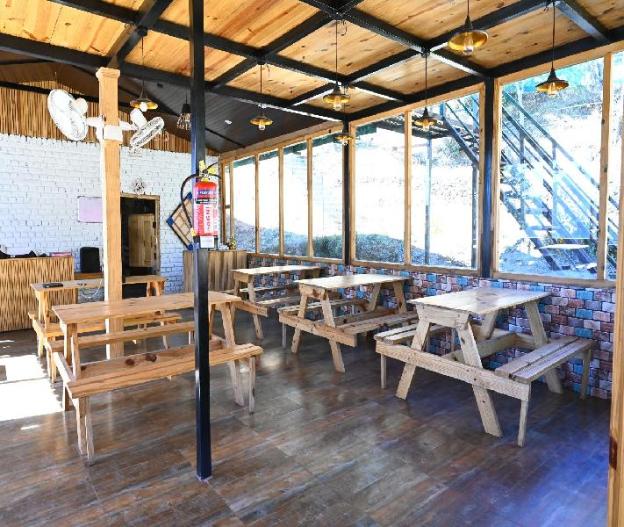 minikins resorts and restaurant