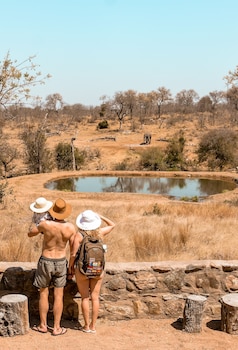 milima big 5 safari lodge